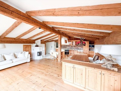 Zauberhafte Dachgeschoßwohnung im alpinen Stil in unmittelbarer Nähe zum Skilift "Fleckalmbahn"