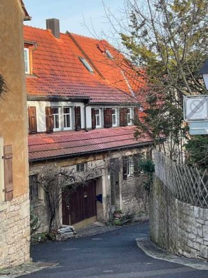 Historisches Winzerhaus mit ausgebautem Dachgeschoss
