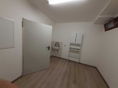 Lehrberg Ortsmitte - 2 Zimmer Wohnung zu vermieten