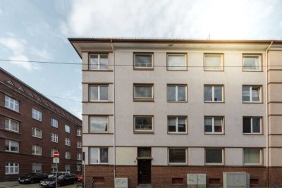 Frisch renovierte 2-Zimmer-Wohnung mit Balkon in Bremerhaven-Lehe!