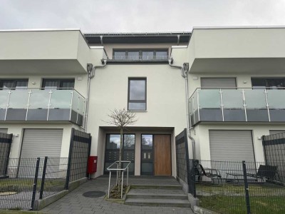Moderne und exklusive 2-Zimmer-Wohnung mit Balkon & Tiefgarage inkl. Wallbox