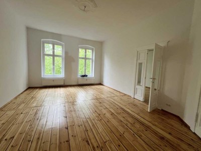 Exquisite Altbau-Residenz im prestigeträchtigen Kollwitzkiez – 4 Zimmerwohnung mit einer Wohnküche