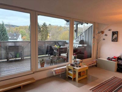 Schöne 4 ZKB -Wohnung mit 128 m² in zetraler Lage