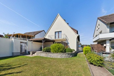 Charmantes Einfamilienhaus in zentrumsnaher Lage mit kleinem Garten und schöner Terrasse