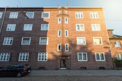 Mit Balkon! Modernisierte 3-Zimmer-Wohnung in Bremerhaven-Lehe