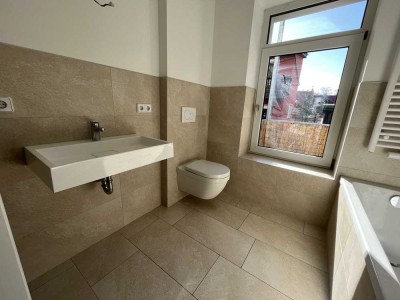schöne 2-Raum-Wohnung mit Balkon und EBK