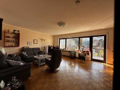 1-2 Familien Reihenmittelhaus mit Garten und Garage