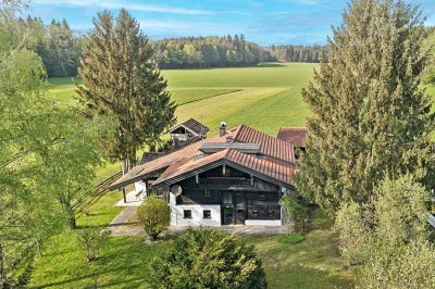 URIGES BAUERNHAUS MIT ZWEITWOHNSITZ!30 Minuten nach Salzburg Stadt
