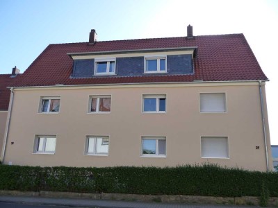 Gepflegte Dachgeschosswohnung zu vermieten