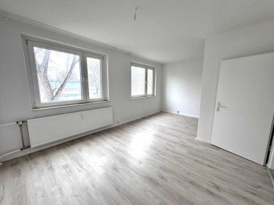 ** Kautionsfreie 4 Zimmer Wohnung **