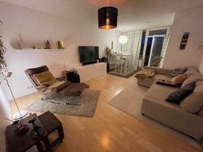 2-Zimmer-Wohnung mit Balkon, Einbauküche, Vollbad (Neu) in Wedel