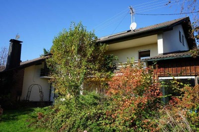 NEU! Liebenswerte Landhausvilla - sucht neuen Eigentümer!