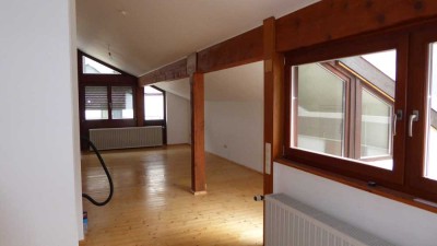 1 Zimmer DG-Maisonette Whg mit Dachterrasse