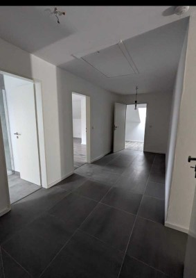 3,5 Zimmer Wohnung - Zweifamilienhaus