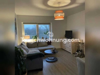Tauschwohnung: Bieten 2 Zimmer mit Balkon, suchen 4 Zimmer