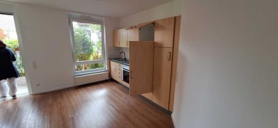 Wohnen, wo andere Urlaub machen | Helle 2-Zi.-EG-Wohnung in Gaienhofen
