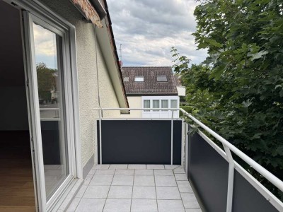 2-Zimmer DG-Wohnung mit Balkon  in Langenargen