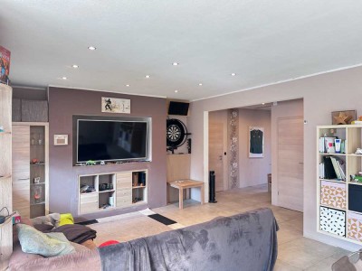 Geräumiges Einfamilienhaus mit großem Garten in Borstel zu verkaufen!