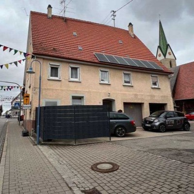 +++Einfamilienhaus im Ortskern sucht neue Familie+++
