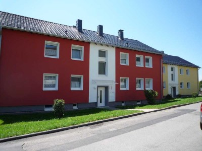 *Modernisierte 2-Zimmerwohnung mit Balkon in Overath-Heiligenhaus*