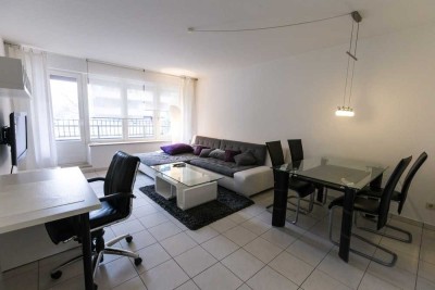 Sehr schöne 2-Zimmer-Wohnung incl. Einbauküche  / Nähe Rhein und Düsseldorf