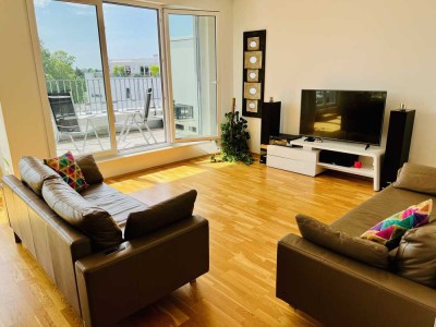*Luxus Penthouse* 4-Zi mit großer Dachterrasse und EBK in zentraler Lage