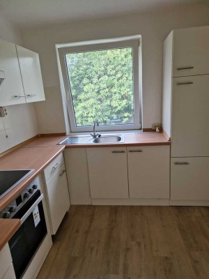 Freundliche und gepflegte 2,5-Raum-Wohnung mit EBK in Neumünster