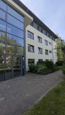 Reduziert - Vermietete Stadtwohnung mit Terrasse & Garten
