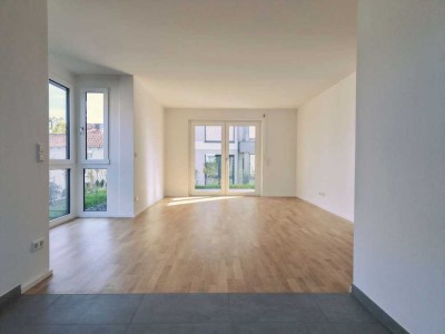 Endlich Platz für Hund und Oldtimer – Gartenwohnung