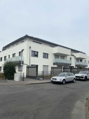 Moderne und exklusive 3-Zimmer-Wohnung mit Balkon & Tiefgarage inkl. Wallbox
