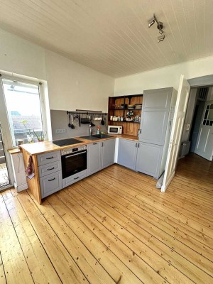 Hochwertige 3-Zimmer-Wohnung mit Einbauküche und Balkon