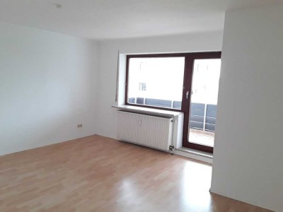 Geschmackvolle, gepflegte 2,5-Zimmer-Wohnung mit EBK in Kaufering