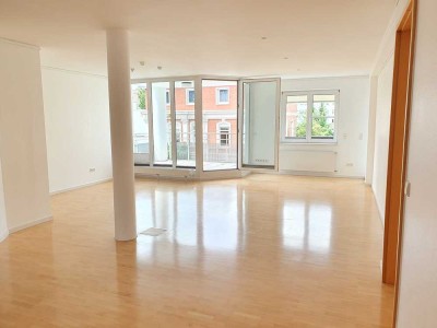 2. Reihe Rheinanlagen mit Rheinblick