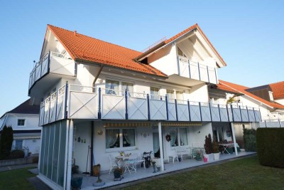 Wohntraum in verzaubernden hellen 3 Zimmerwohnung mit umlaufenden Süd-West Balkon