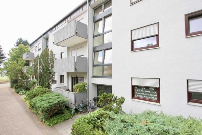 Großzügige 4 1/2-Zimmer-Wohnung mit zwei Balkonen in gefragter Lage von Rheinstetten-Forchheim!