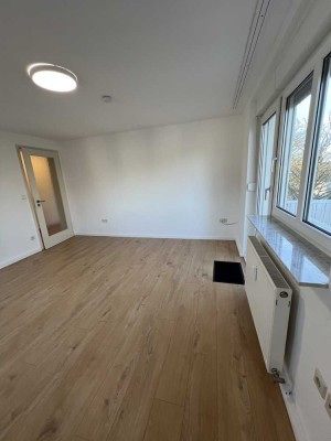 Modernisierte 1 Zimmer in 3er WG,_Zi2 nähe Stuttgart in Sindelfingen