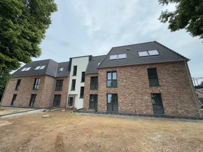 Moderne Neubau OG Wohnung (W11), 70 m² m. Balkon, 2 Zi., für 2 Pers., WBS erforderlich