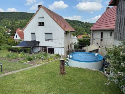 � Zweifamilienhaus in Jena-Lichtenhain - Bezugsfrei, 3 Schlafzimmer & Gewölbekeller