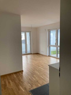 2-Zimmer-Wohnung mit Einbauküche und Balkon in Straubing / Alburg - Erstbezug