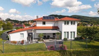 Sonnenverwöhnte Stadtvilla mit Ausblick