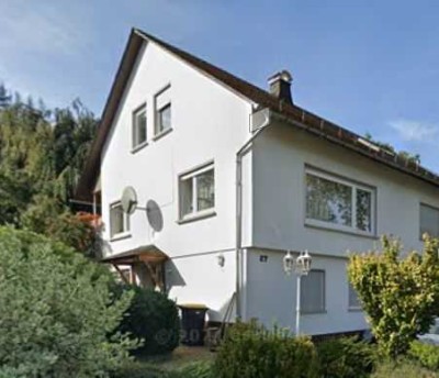 Mehrfamilienhaus mit drei Wohneinheiten zur Vermietung oder Selbstnutzung in 35716 Ewersbach