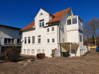 Ehrwürdiges Badearzthaus mit Potential und kleinem Bauplatz