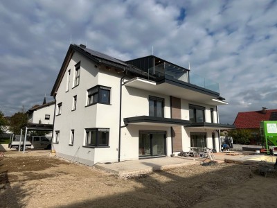ELIXHAUSEN / NEUE Dachterrassenwohnung / Hohe neue Wohnbauförderung!