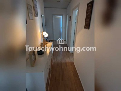 Tauschwohnung: Helle 2 Zimmer Wohnung am Hafen, suche 2-3 Zimmer mit Balkon