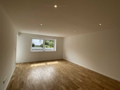 Herrliche Terrassenwohnung mit Garten in Schrobenhausen!