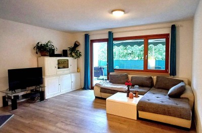 Zentral gelegene 100 m" Wohnung mit 2 Balkonen und gepflegter Ausstattung ab sofort zu verkaufen!