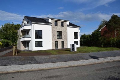 Neubauwohnung mit großem Balkon in Schleinähe