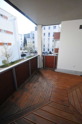 Exklusive, neuwertige 3-Zimmer-Wohnung mit Balkon und EBK in Unterschleißheim