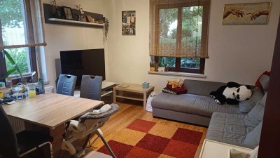 Attraktive 3-Zimmer-Hochparterre-Wohnung mit Balkon und Einbauküche in Magdeburg