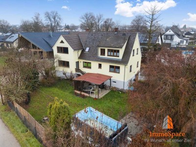 IMMOSPACE *** IHR TRAUM VOM WOHNEN MIT XL-GARTEN, GARAGE UND NEUER NAHWÄRMEHEIZUNG ***